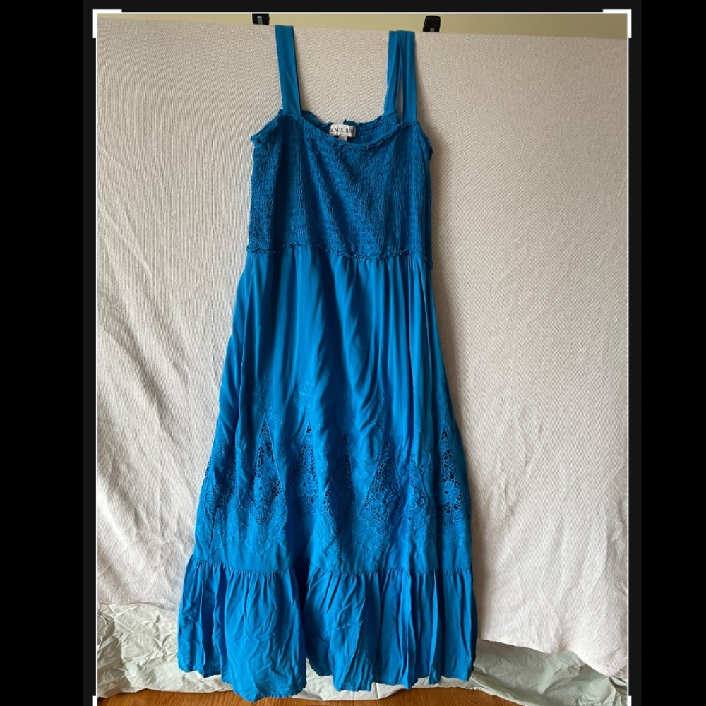 Long blue dress